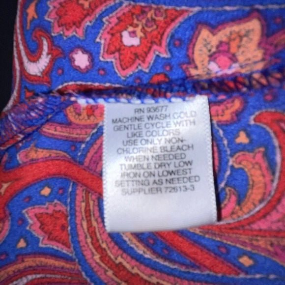 Liz Claiborne Paisley Short Sleeve Blouse Size Medium Red Blue Sheer Spring Boho - Picture 5 of 6